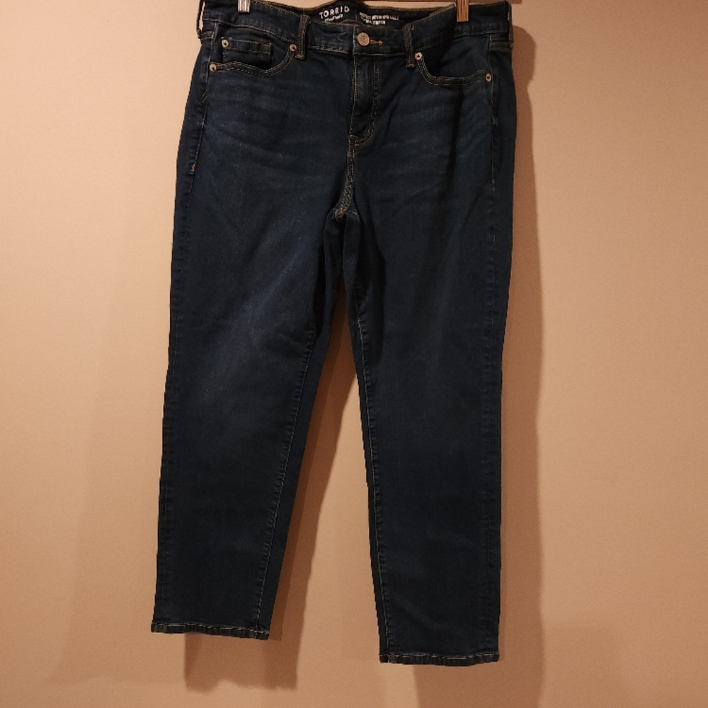 Torrid Blue Dark Blue perfect boyfriend vintage stretch Jeans